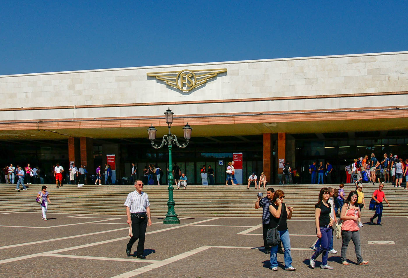 santa lucia station