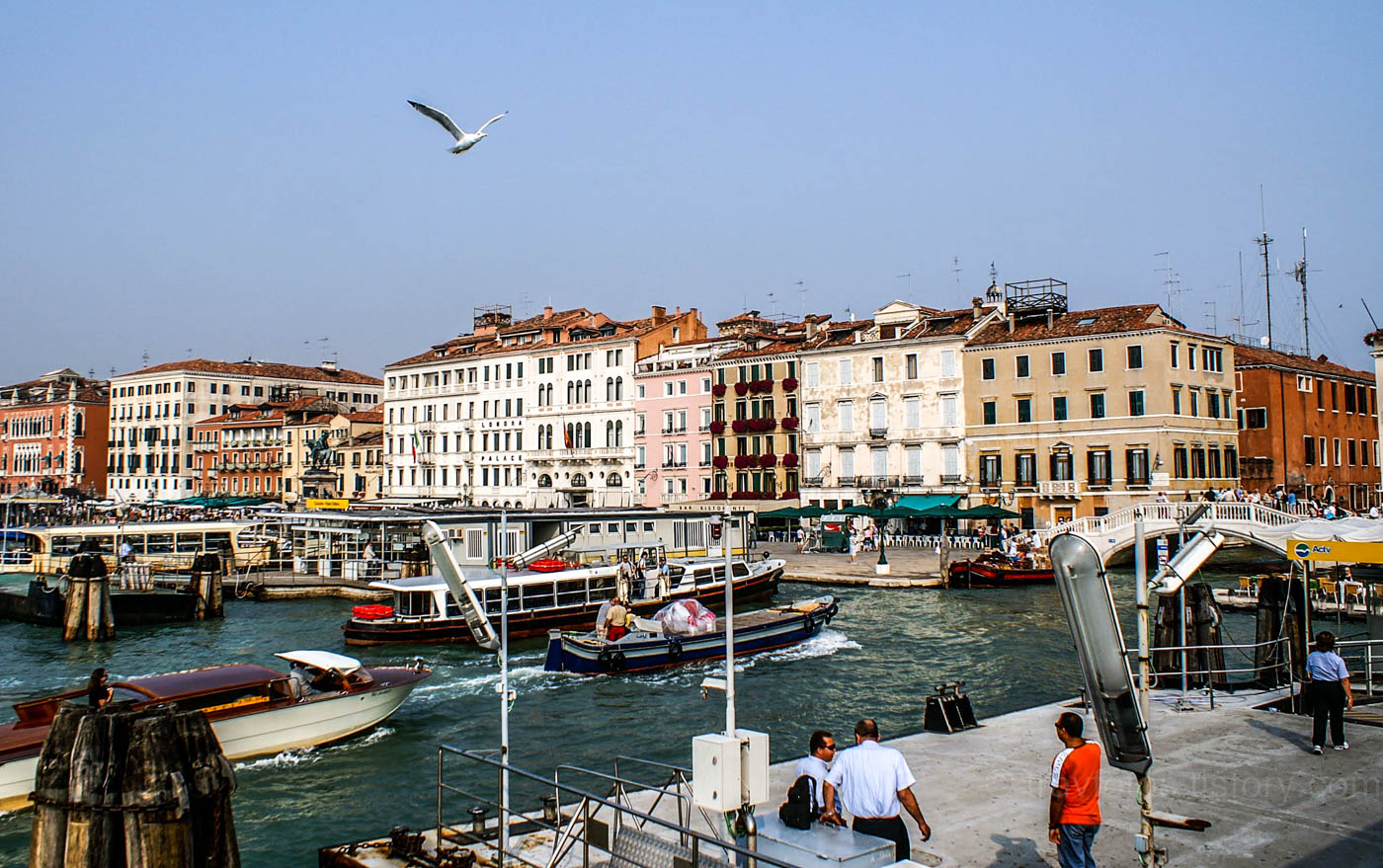 venice canal