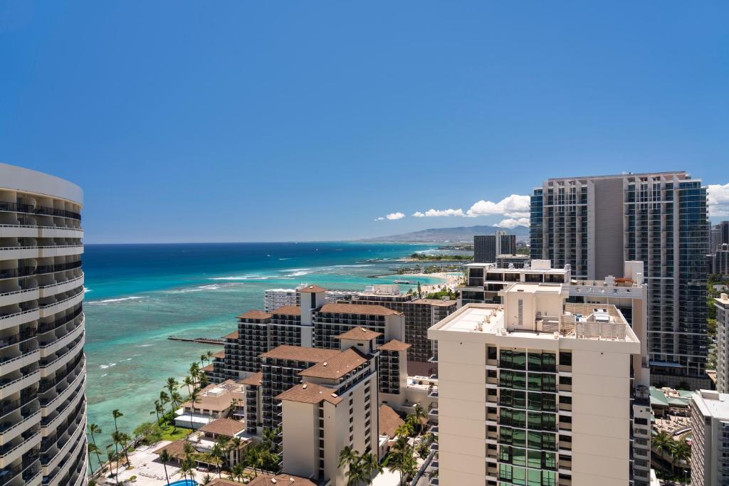 Honolulu family accommodations