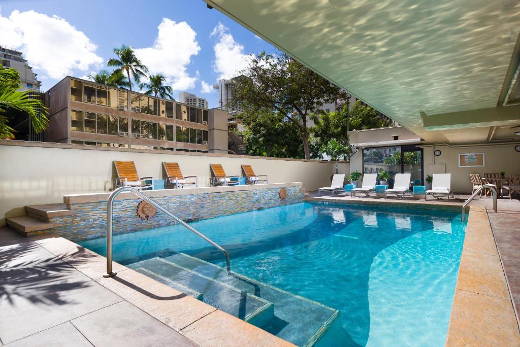 Honolulu family accommodations